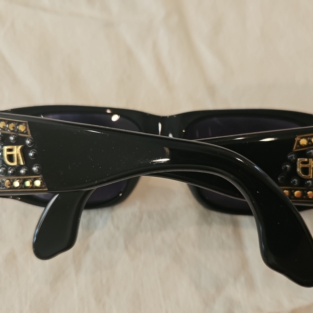 Emmanuelle khanh Vintage Sunglasses with Case - Picture 6 of 6